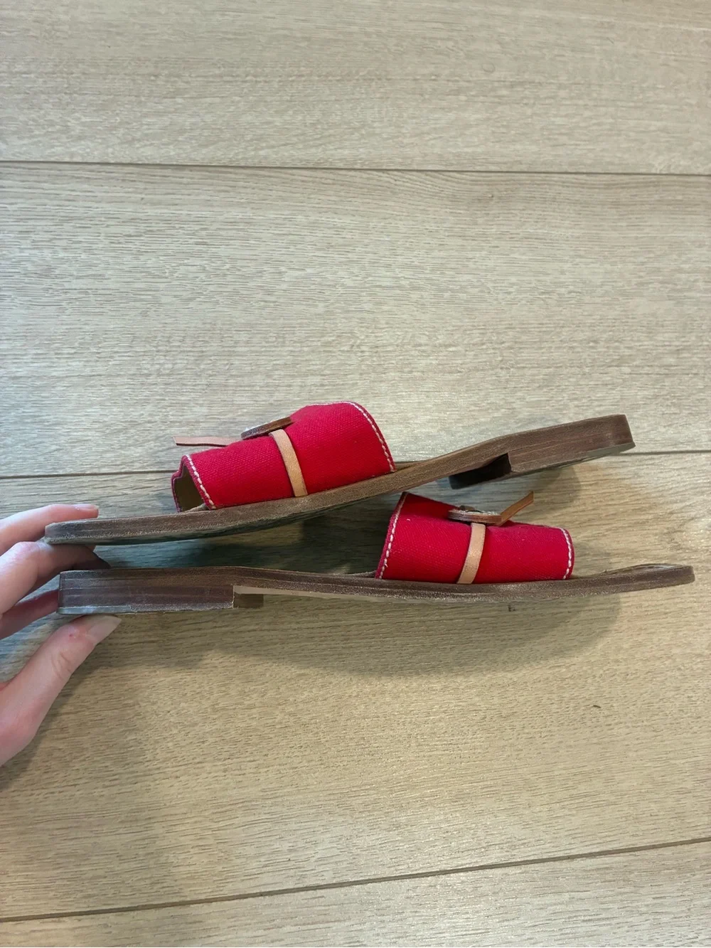 Kate Spade New York Women’s Slip On Flats Red Canvas Leather Trim Size 10